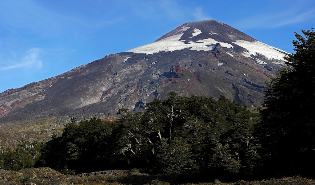 Villarrica Volcano / Villarrica National Park, Pucón - Chile / By: Jorge Campos Vivallos by JORGE CAMPOS VIVALLOS/ fromPucon