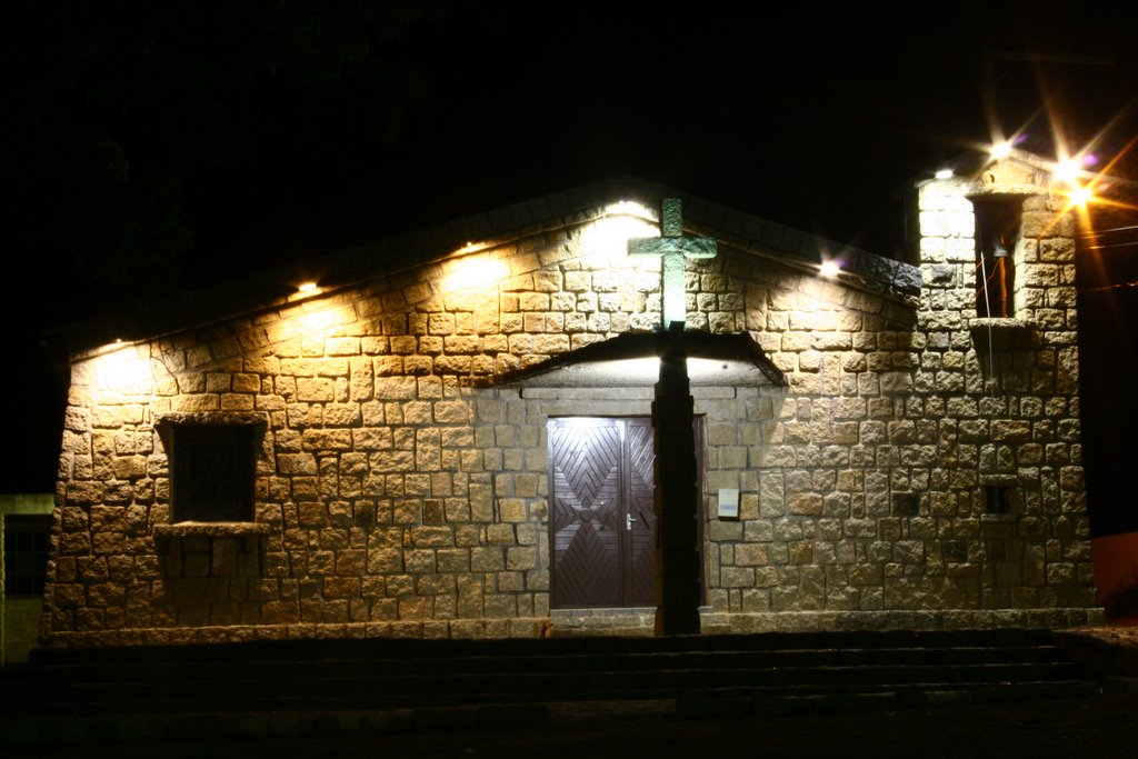 Igreja de Pedras by Beatriz Barreto Tanezini