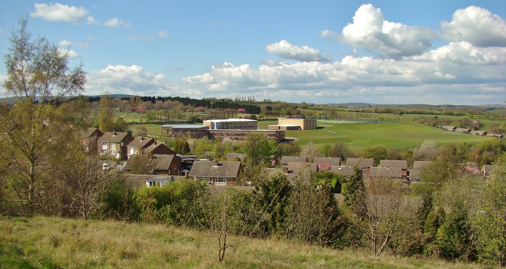 Panorama of looking over Wincobank rooftops towards Hinde House School and Shiregreen Cemetery from Wincobank Common 2, Sheffield S9/S5 by sixxsix