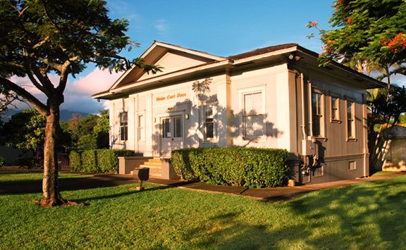 Courthouse (formerly) in Hale'iwa by photosofaloha