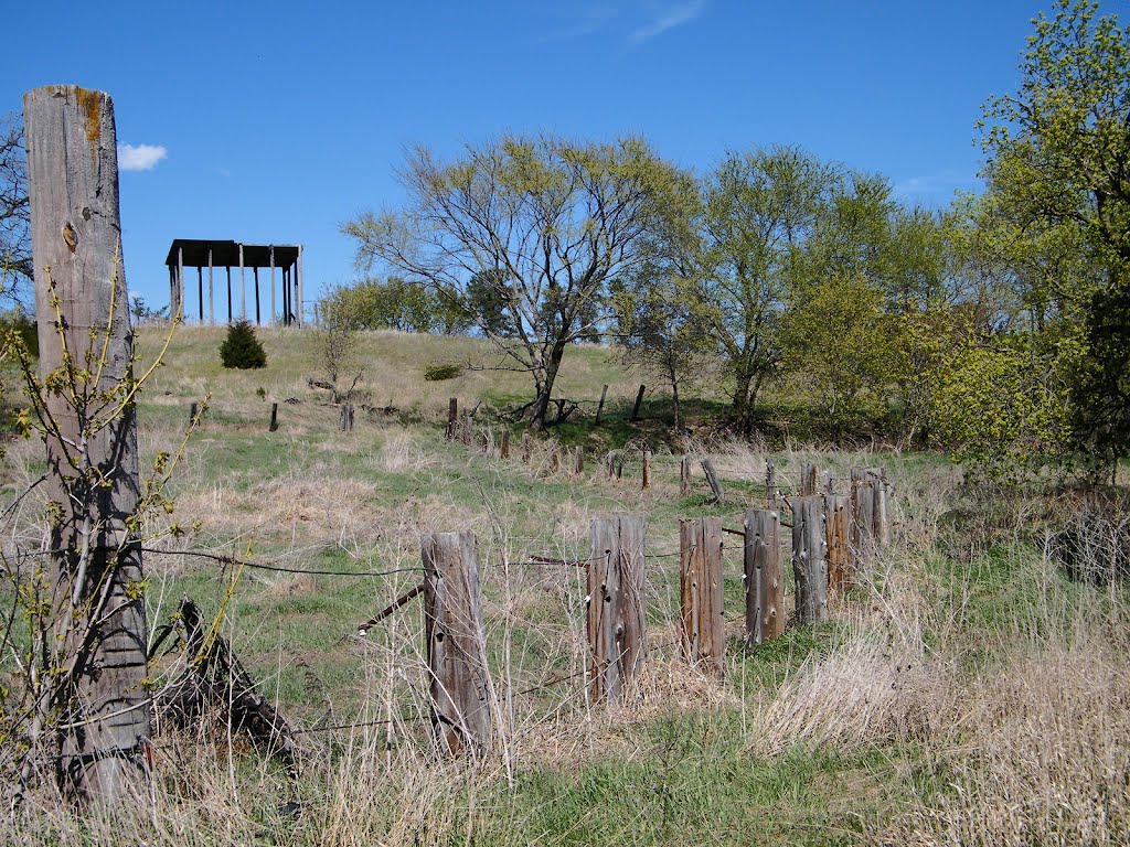 Fence (© PJay), Cedar Creek Conservation Area, Oak Grove, Minnesota by © Tom Cooper