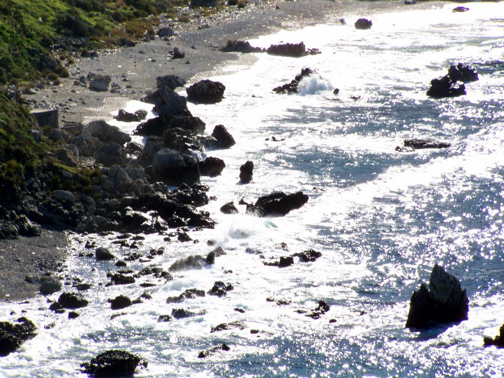 CAPO MILAZZO : PIETRE ROSSE by Sandro Russo