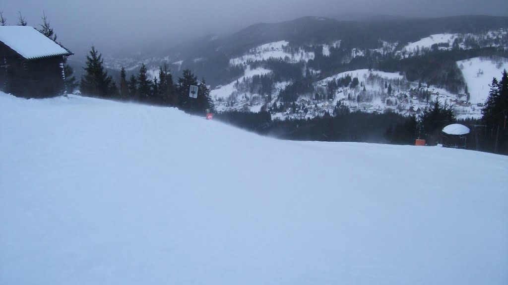 An empty black slope by Đonny