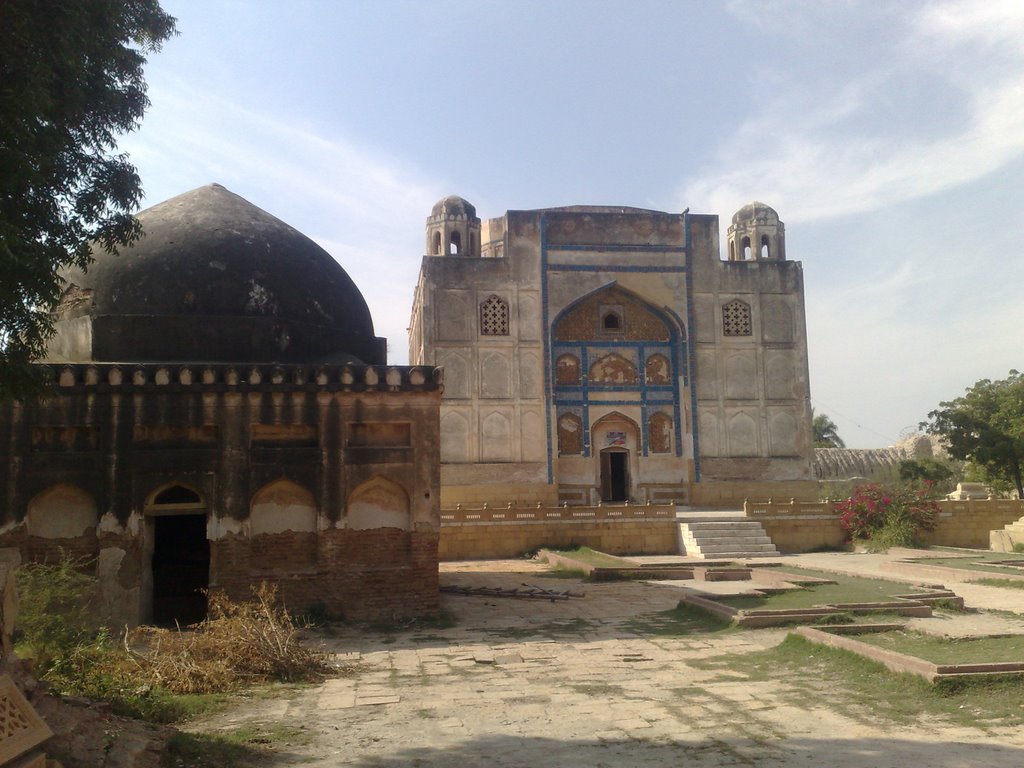 Ghulam Shah Kalhoro Tomb by R^J^R