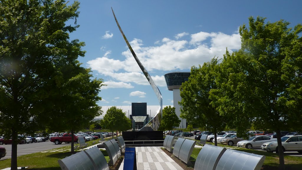 Smithonian Air&Space Museum, Wall of Honor by StephanHitzel