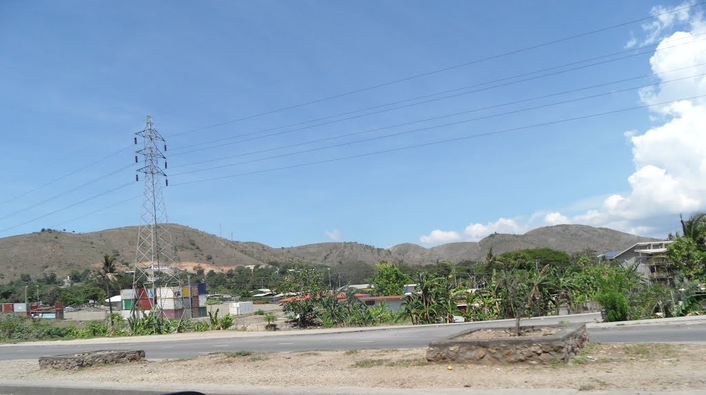 2-12-2011, Looking over HOHOLA from along the Poreporena Freeway, Port Moresby, Png by Peter John Tate,