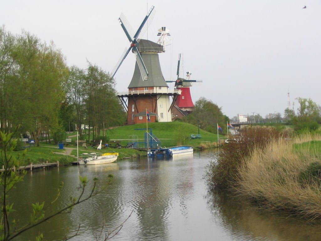 Zwillingsmühlen bei Greetsiel by grisu1957