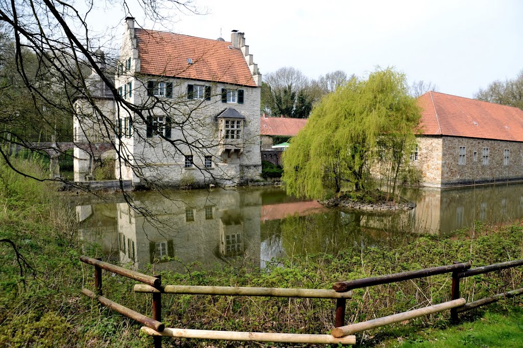 Wasserschloss - ulk by Rick Lierhaus