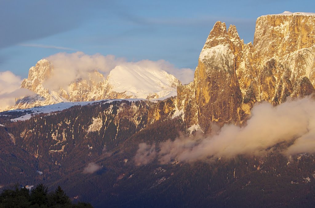 View of Langkofel and Schlern from Klobenstein by Alfie (Helmut Schütz)