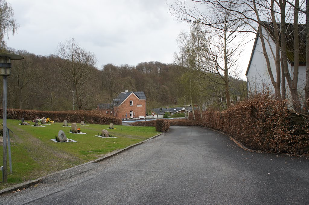 Vejle, ved Grejsdal Kirke, 26 april 2012 by papkassen