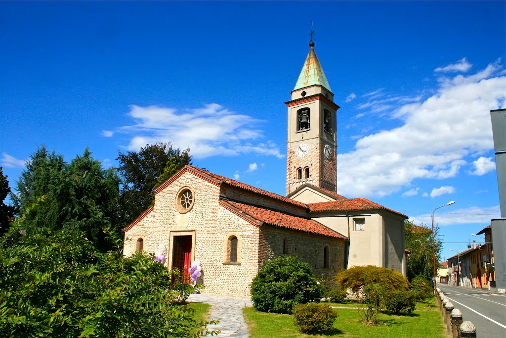 Church Vicolungo by Waleed Arayis