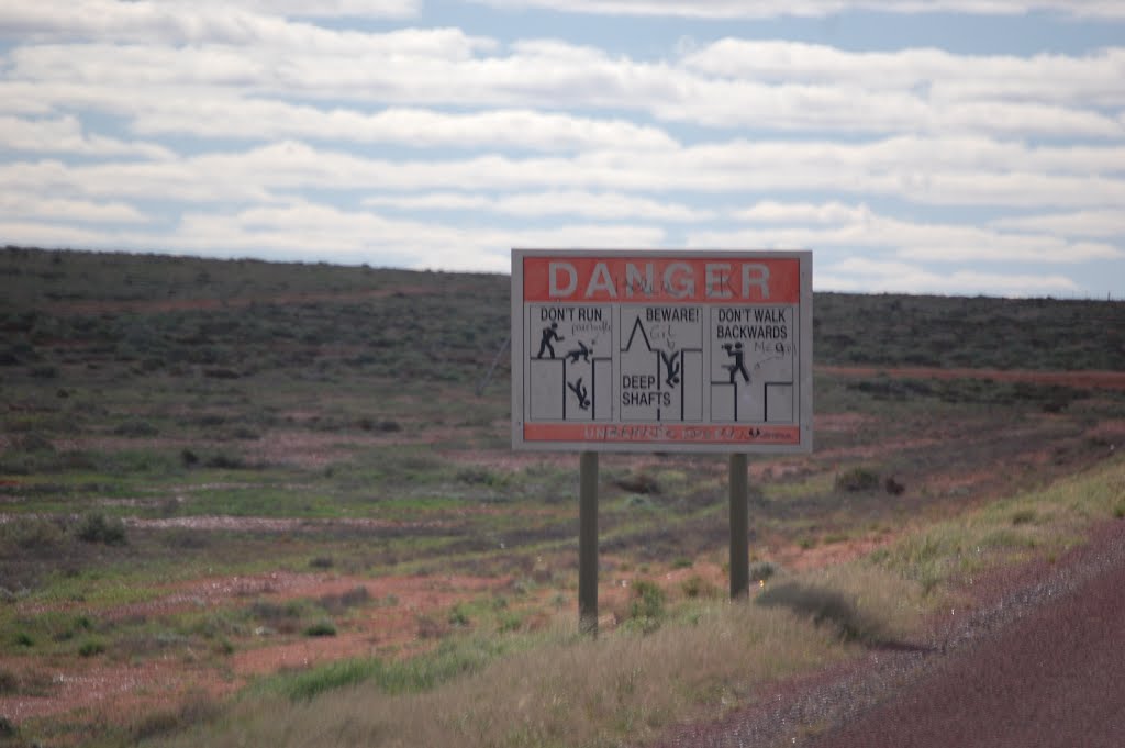 Coober Pedy SA 5723, Australia by chrjp