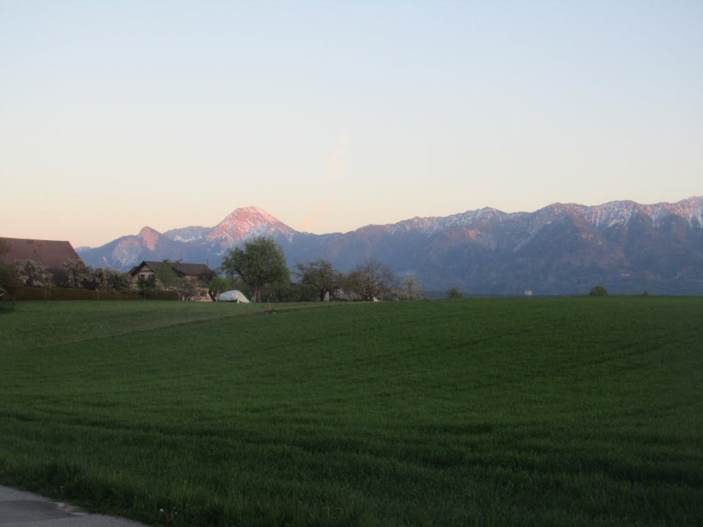 Mittagskogel von Villach/Nord aus by Alpemare