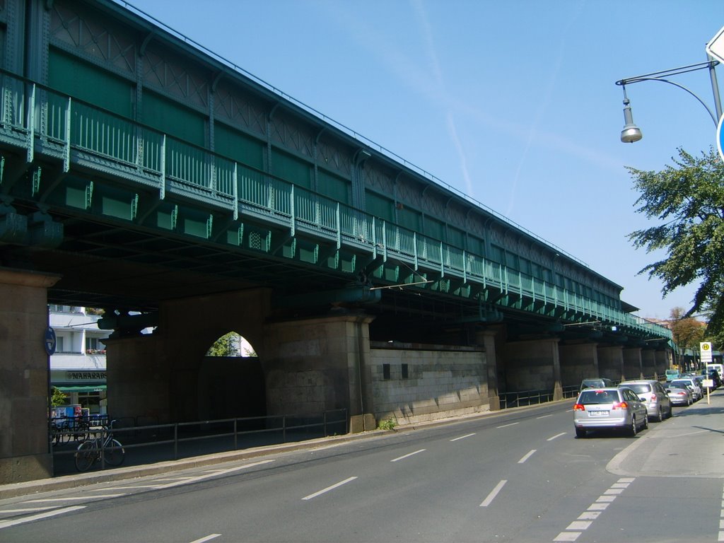 U-Bahnstation Eberswalder Straße by Martin253