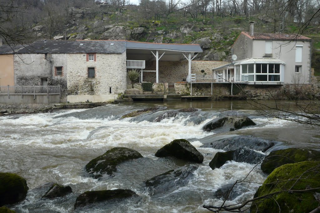 Mortagne-sur- Sèvre, Evrunes, le moulin Daudet by tofil44