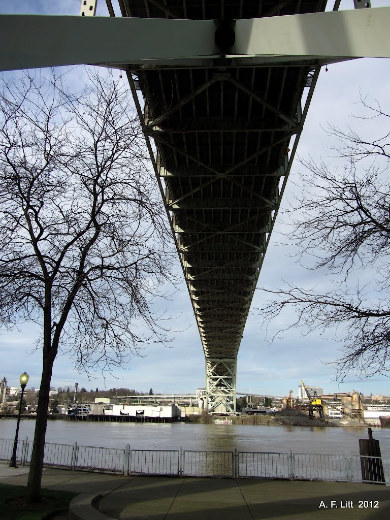 Fremont Bridge. Portland, Oregon. April 2, 2012. by Aaron Litt