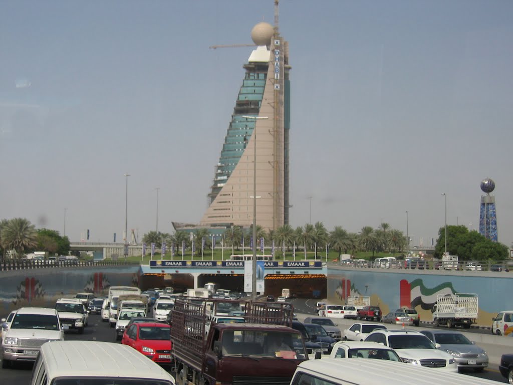 Etisalat Tower U/C 2006 from Sheikh Zayed Road by John A Forbes