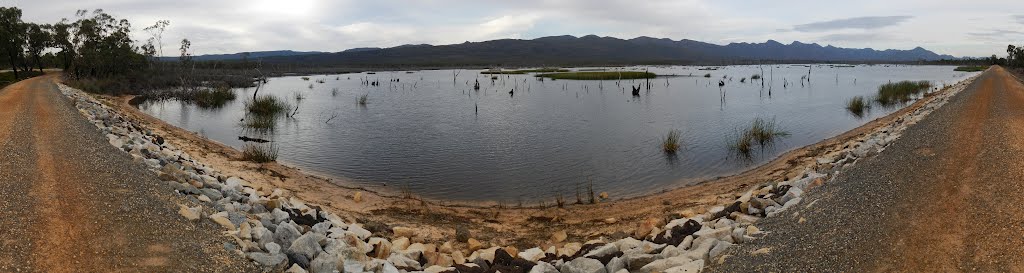 Moora moora reservoir panorama by zhunt