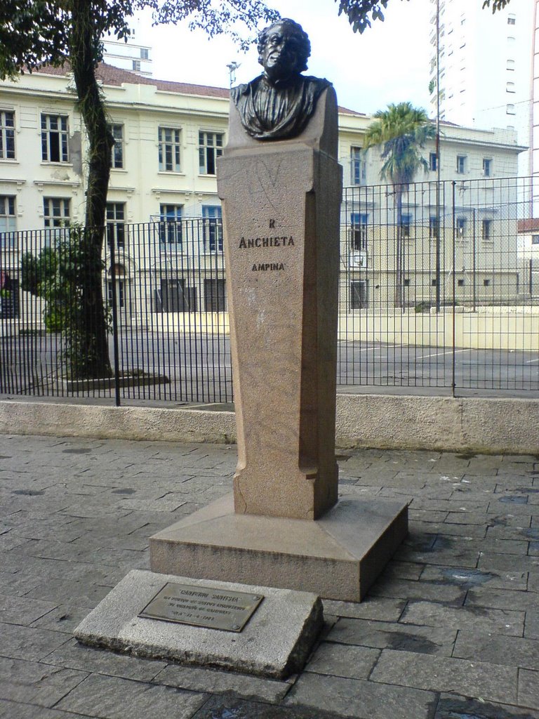 Monumento de PE Anchieta by Paulo Humberto