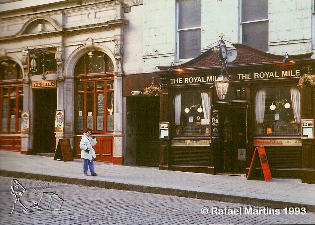 High Street 1993 by Rafael Martins