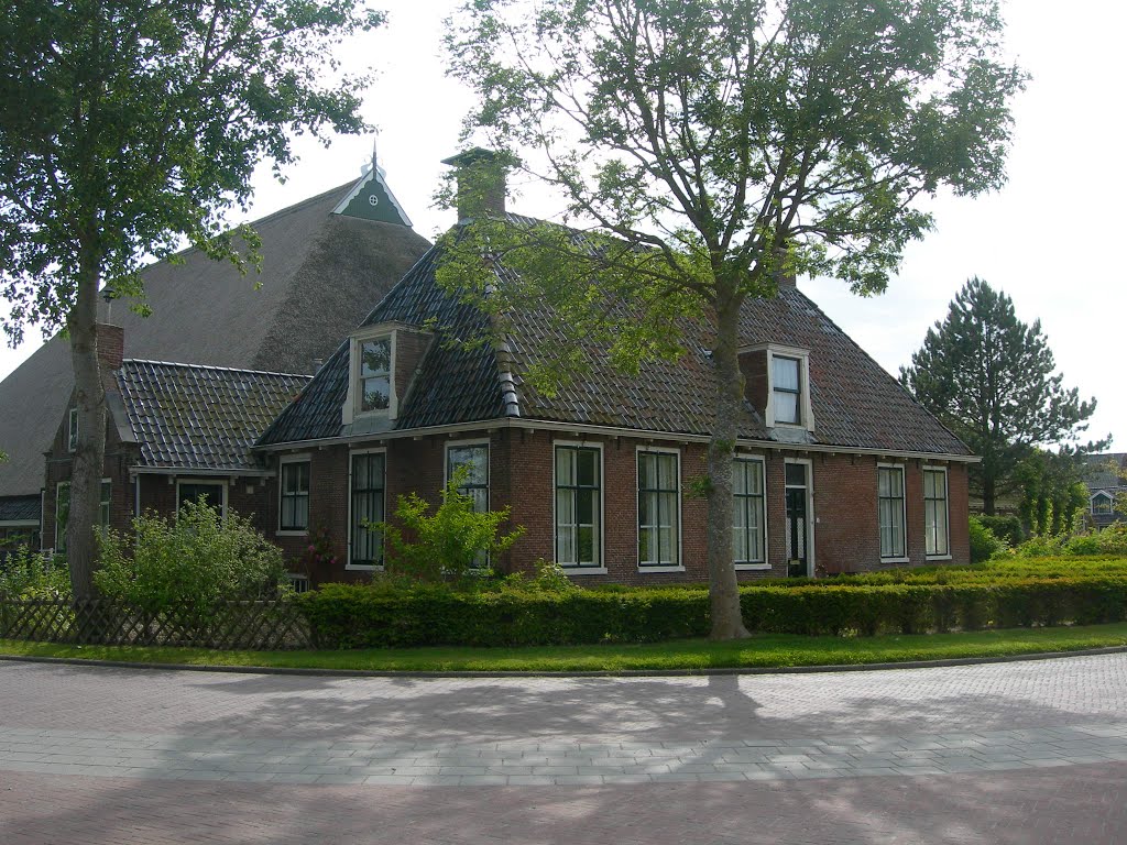 Paesens -Boerderij. (BB) by Bayke de Vries