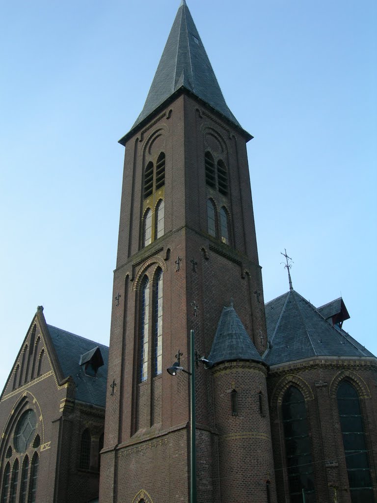 Dokkum.Sint Bonifatius kerk (BB) by Bayke de Vries