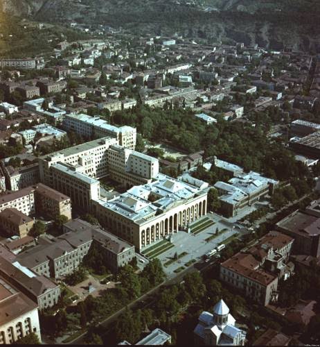 1984 Rustaveli av. by Gela Vasadze