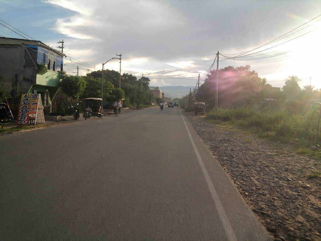 Av. Alfonso Ugarte C19 by AmacedoS