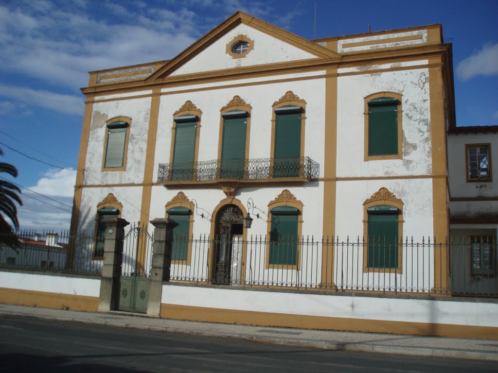 Palacete dos Taquenhos _ Cuba by Vitor77