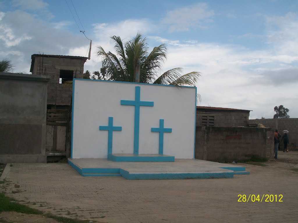 Les trois croix a petite anse by la treve