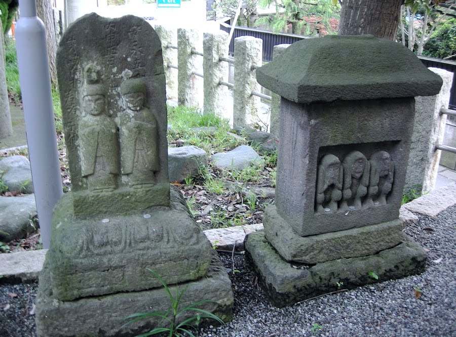 本村八王子神社 2012 (Honson Hachioji shrine 2012) by yossy