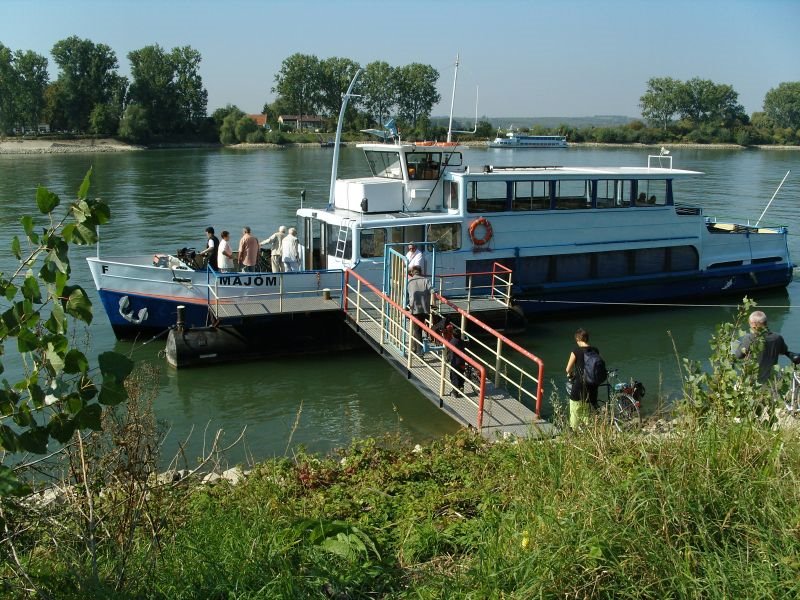 Personen- und Radfähre am Kühkopf by musbeppi