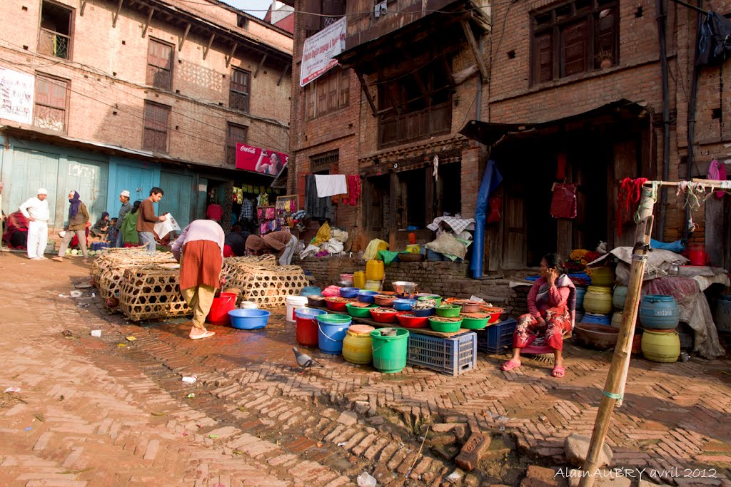 Rue de Bhaktapur by AlainAUBRY