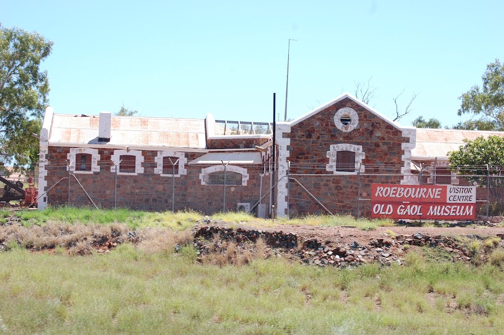 Roebourne WA 6718, Australia by chrjp