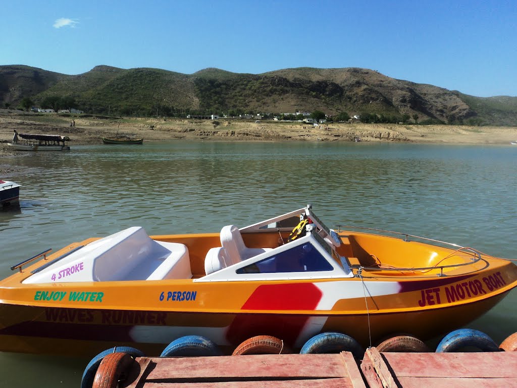 Khanpur lake (Facbok Asif Husnain Awan) by asif alavi awan