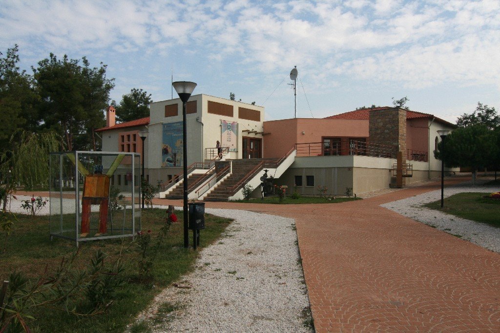 Cultural Centre of Ierissos 1 by vorinos