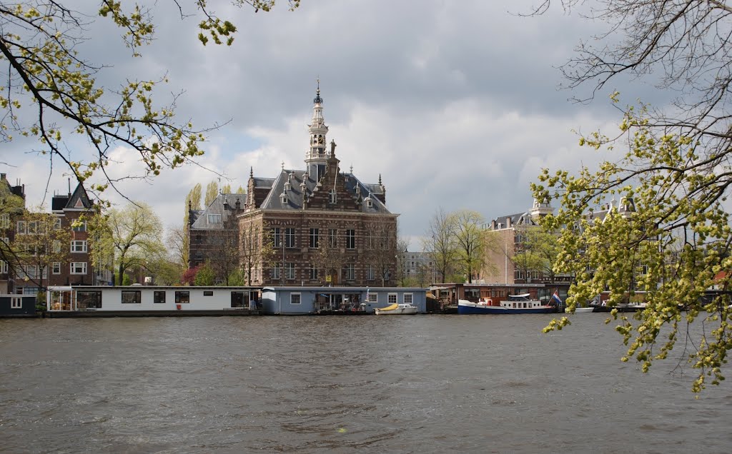 Amsterdam, Amsteldijk, Amstel by Hans J.S.C. Jongstra