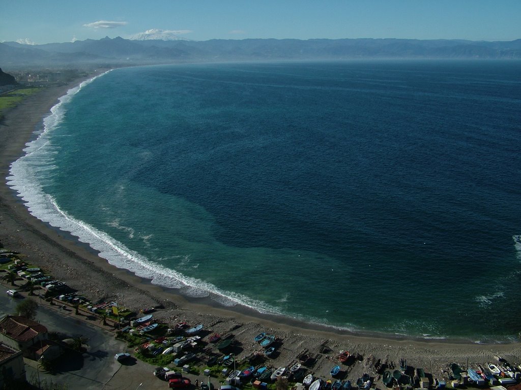 LA SPIAGGIA DI PONENTE A GENNAIO by CARFULCO59