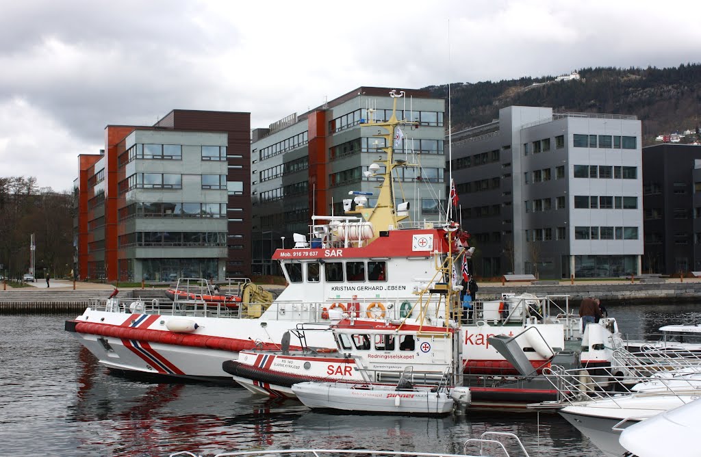 Great view of some boats and Marineholmen behind by Mona Lygre