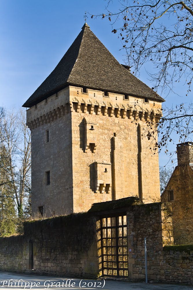 Saint Léon sur Vézère (Dordogne) by Philippe Graille