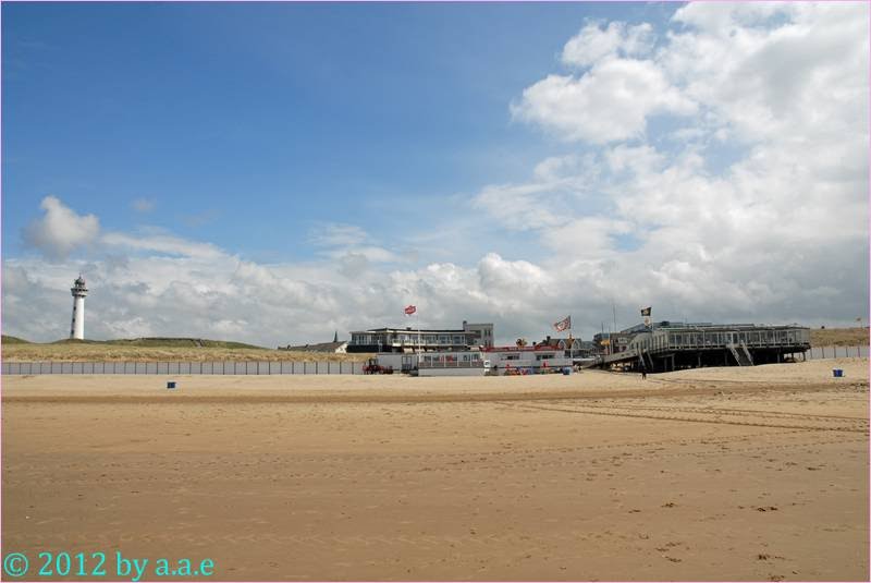 Egmond aan Zee, Strand by Armin Engst