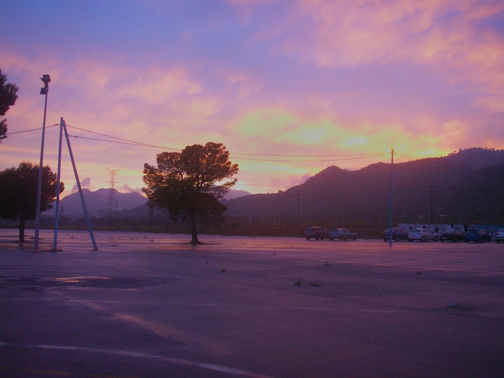 Atardecer en Benicasim by TEODOR VESA