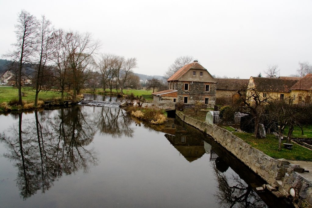 Water-mill by zdenekhamacek