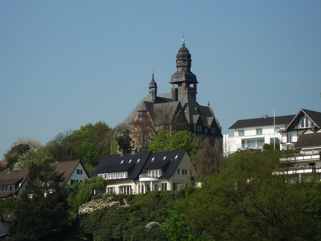 Blick vom See auf das Rathaus by Wolfgang17