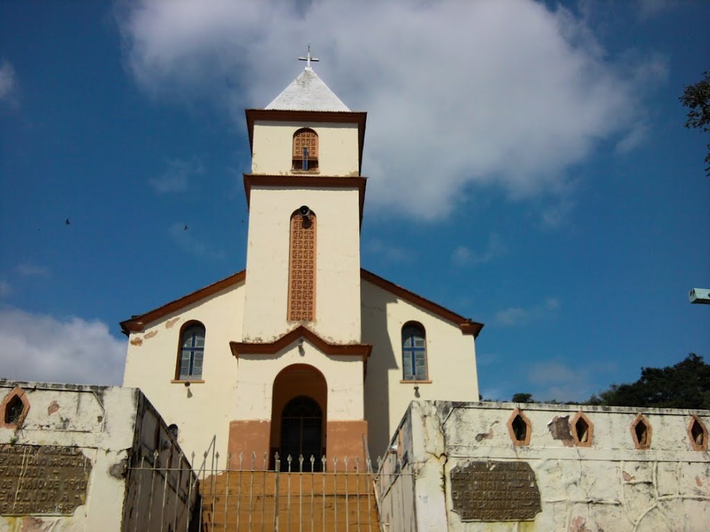 Igreja de Santo Antonio de Susana by Emerson Silva