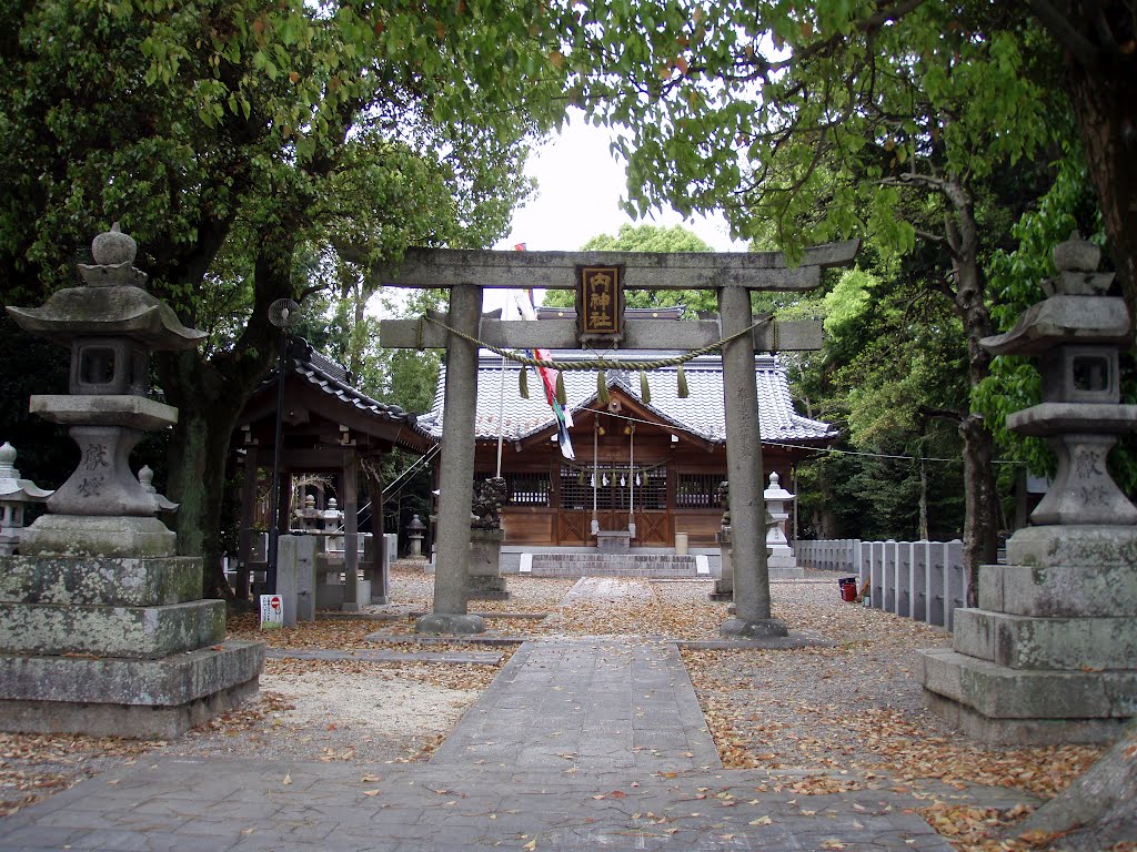 内神社 by akeiro