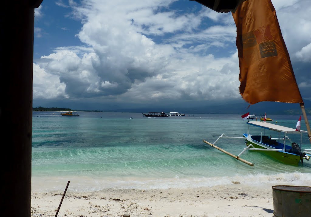 Gilli Trawangan island by Gérard Peeters