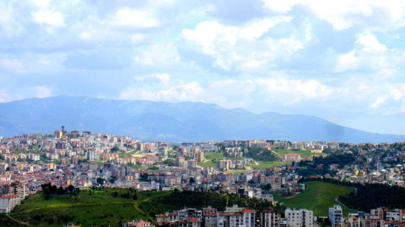 Poligon mahallesi tarafı by Osman Ünlü