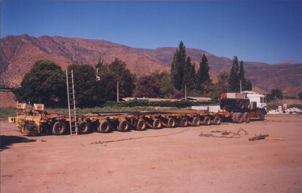 Camión para Transporte de Maquinarias de Minera "Los Pelambres" by ossandon_astorga@hot…