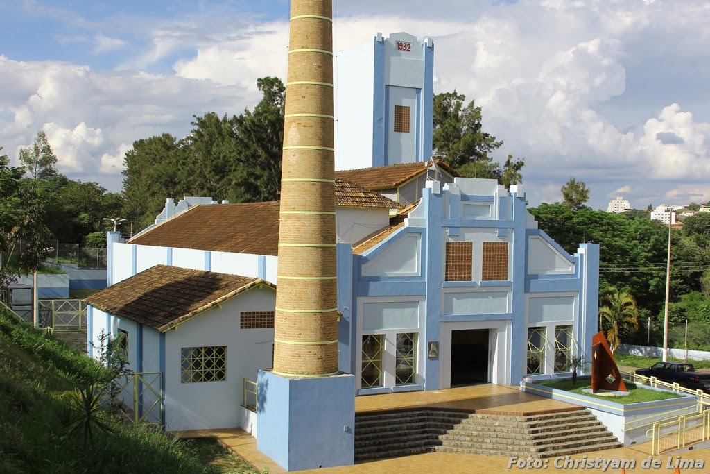 Teatro Usina Gravatá by Christyam de Lima